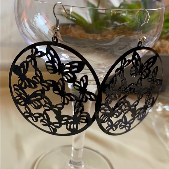 Butterfly earrings - Picture 1 of 2